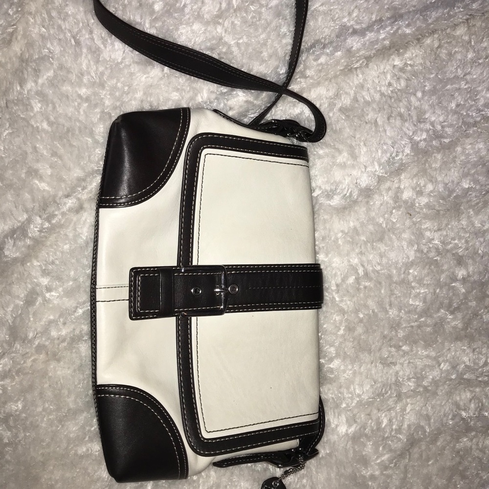 Coach Handbag - Picture 2 of 8